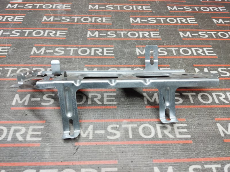 Кронштейн блока Sam, 340 рублей, Красноярск