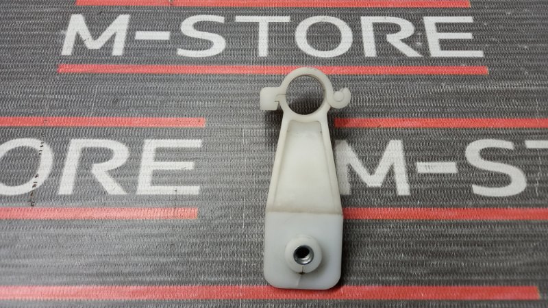 Крепление стеклоочистителя, 300 рублей, Красноярск