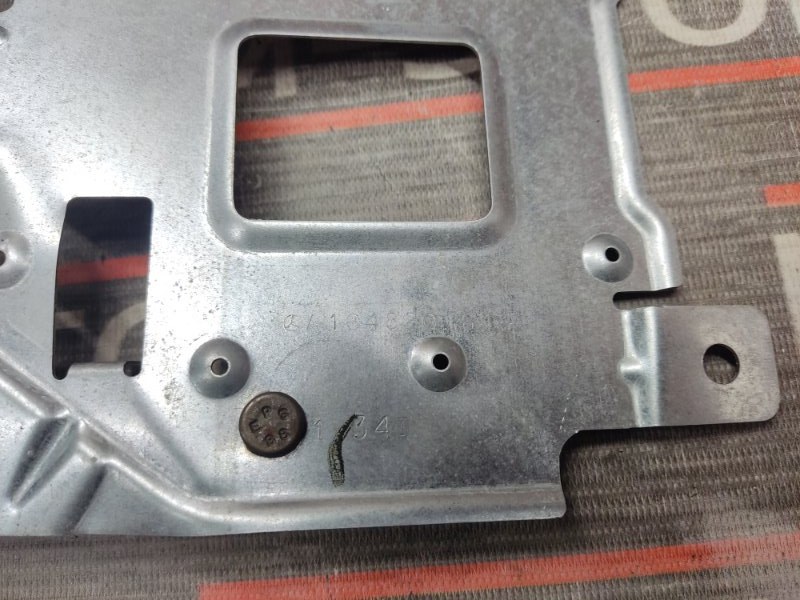 Кронштейн усилителя антенны, 300 рублей, Красноярск