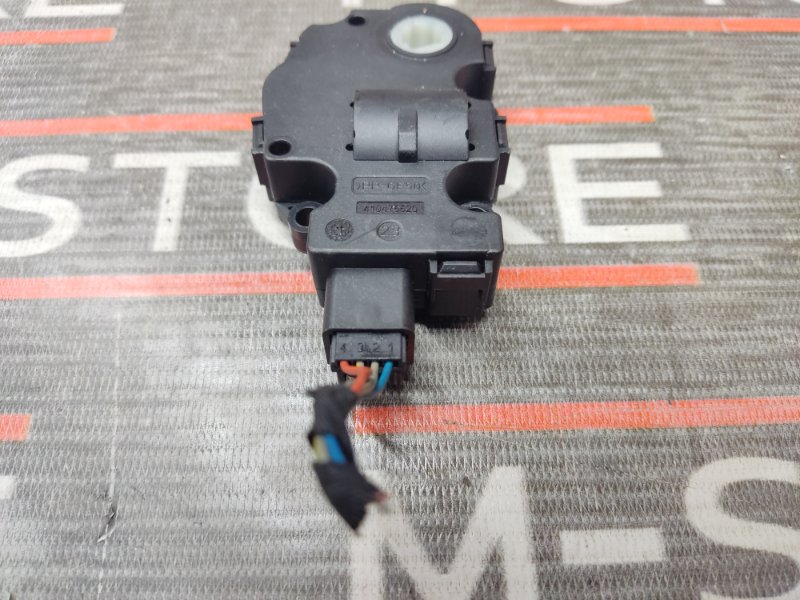 привод заслонки отопителя, 280 рублей, Красноярск