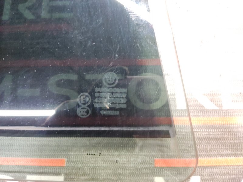 Стекло боковое, 860 рублей, Красноярск