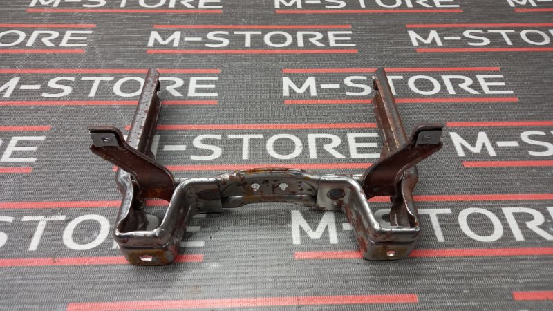 кронштейн центральной консоли, 300 рублей, Красноярск