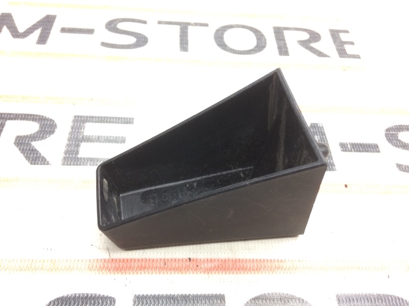 Кронштейн полки багажника, 250 рублей, Красноярск