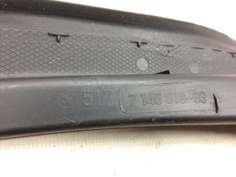 Водосток багажника, 340 рублей, Красноярск