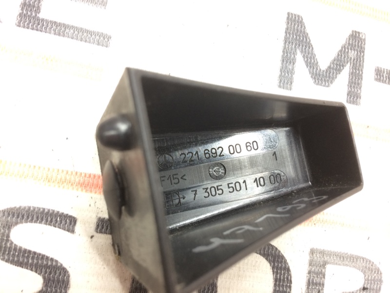 Кронштейн полки багажника, 250 рублей, Красноярск