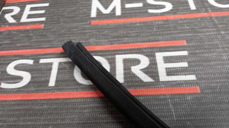 Уплотнитель лобового стекла, 630 рублей, Красноярск