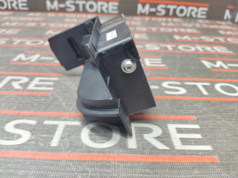 Кронштейн полки багажника, 270 рублей, Красноярск