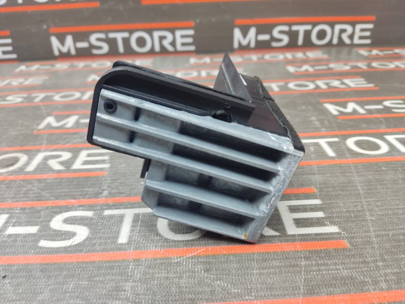 Кронштейн полки багажника, 340 рублей, Красноярск