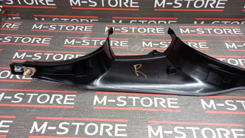 Накладка на порог салона, 300 рублей, Красноярск