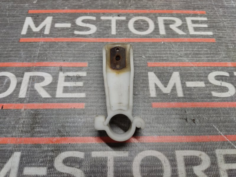 Крепление стеклоочистителя, 300 рублей, Красноярск