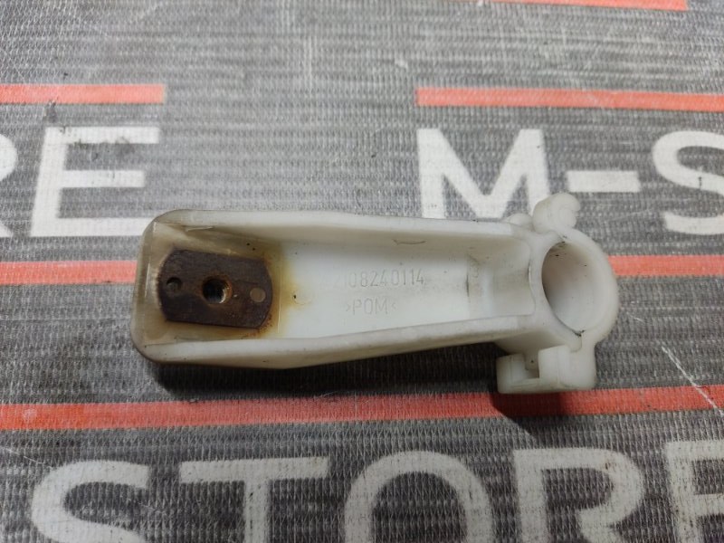 Крепление стеклоочистителя, 300 рублей, Красноярск