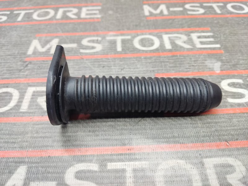 болт крепления запасного колеса, 280 рублей, Красноярск