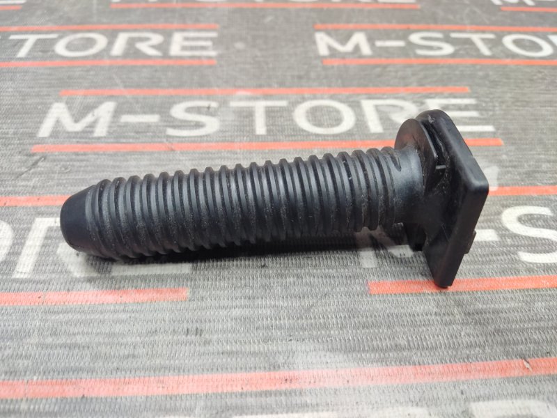 болт крепления запасного колеса, 280 рублей, Красноярск