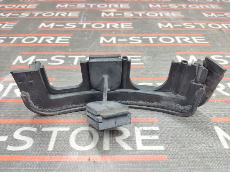 Уплотнитель капота, 340 рублей, Красноярск