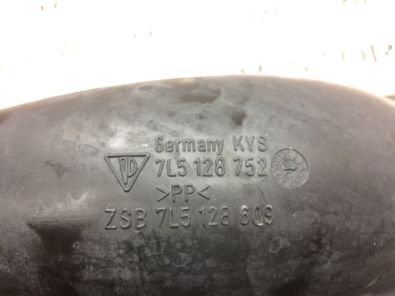 патрубок воздушного фильтра, 300 рублей, Красноярск