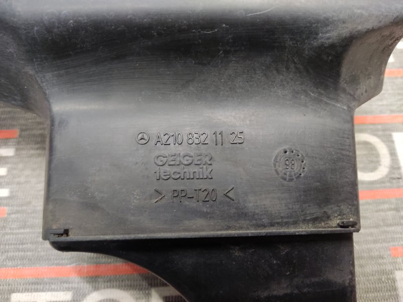 Водосток лобового стекла, 320 рублей, Красноярск