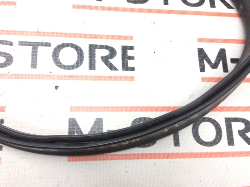 Уплотнитель капота, 510 рублей, Красноярск