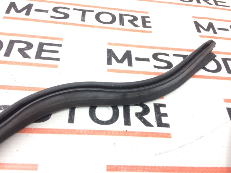 Уплотнитель капота, 510 рублей, Красноярск