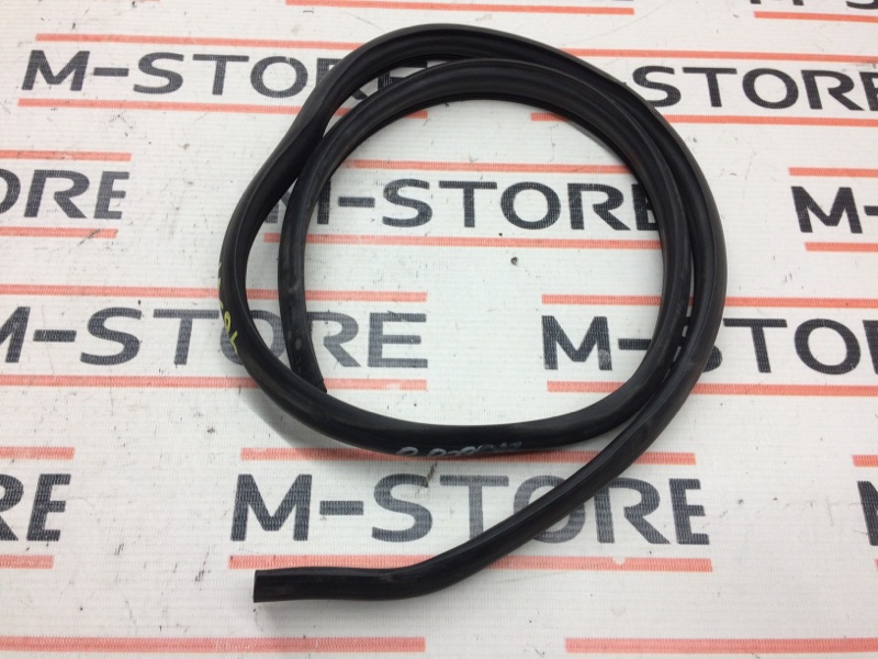 Уплотнитель капота, 630 рублей, Красноярск