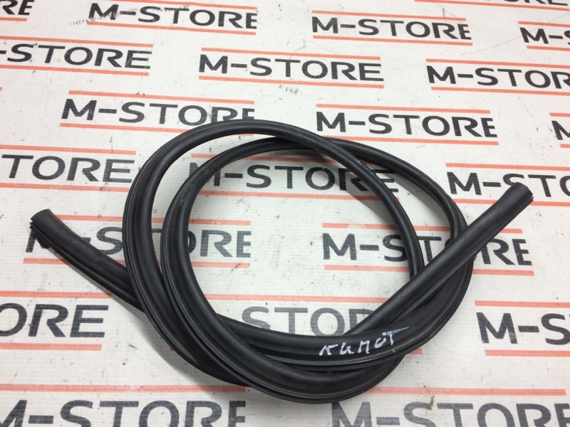 Уплотнитель капота, 950 рублей, Красноярск