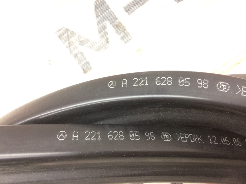 Уплотнитель капота, 950 рублей, Красноярск