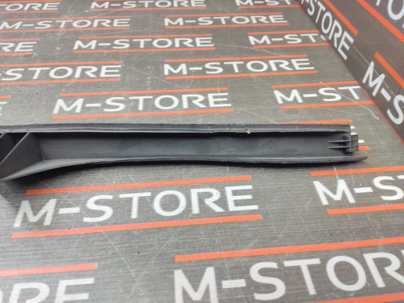 Накладка на порог салона, 210 рублей, Красноярск