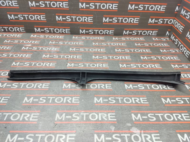 Накладка на порог салона, 210 рублей, Красноярск