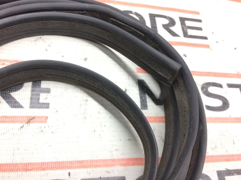 Уплотнитель кузова, 630 рублей, Красноярск