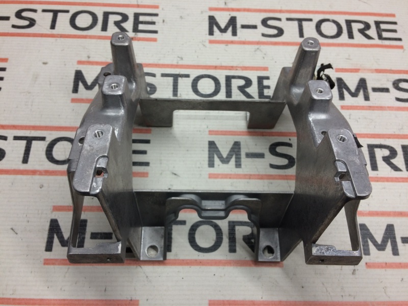 Кронштейн подлокотника, 340 рублей, Красноярск