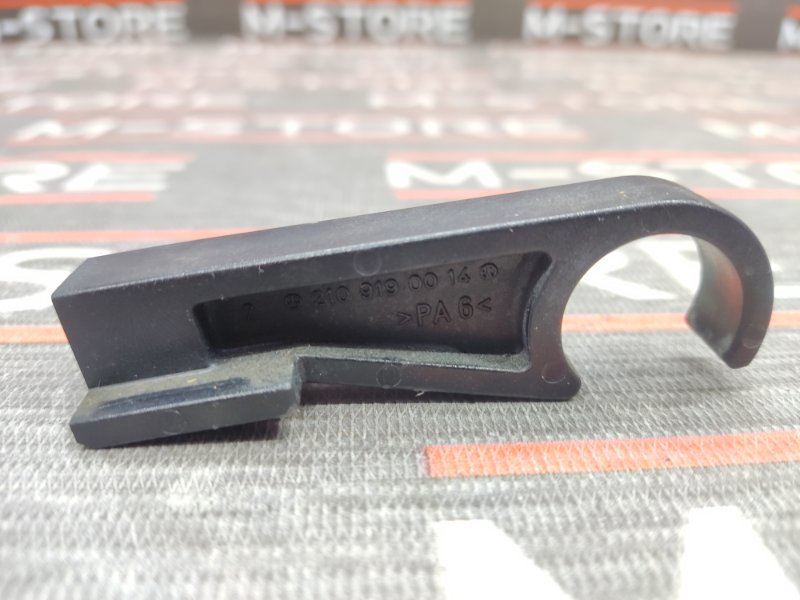 Держатель патрубка системы охлаждения, 200 рублей, Красноярск