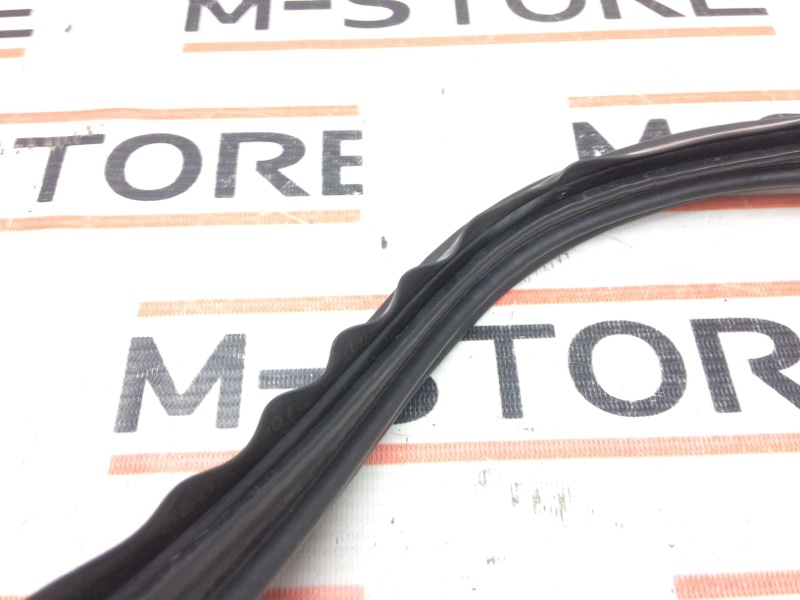 Уплотнитель капота, 510 рублей, Красноярск