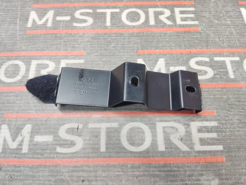 Крепление аварийного знака, 300 рублей, Красноярск