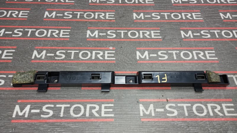 кронштейн порога, 340 рублей, Красноярск