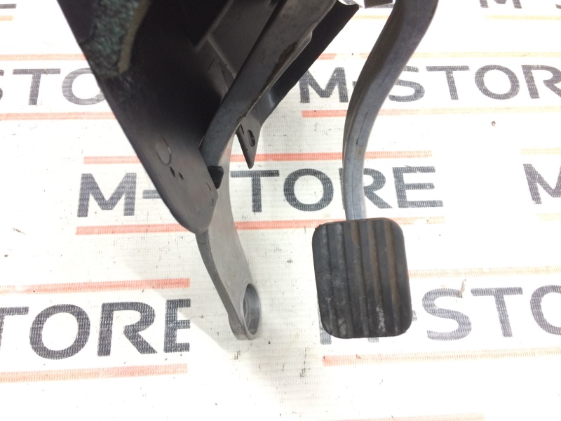 Педаль стояночного тормоза, 670 рублей, Красноярск