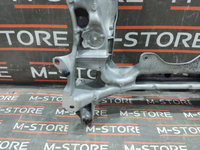 Балка поперечная (подрамник), 1300 рублей, Красноярск