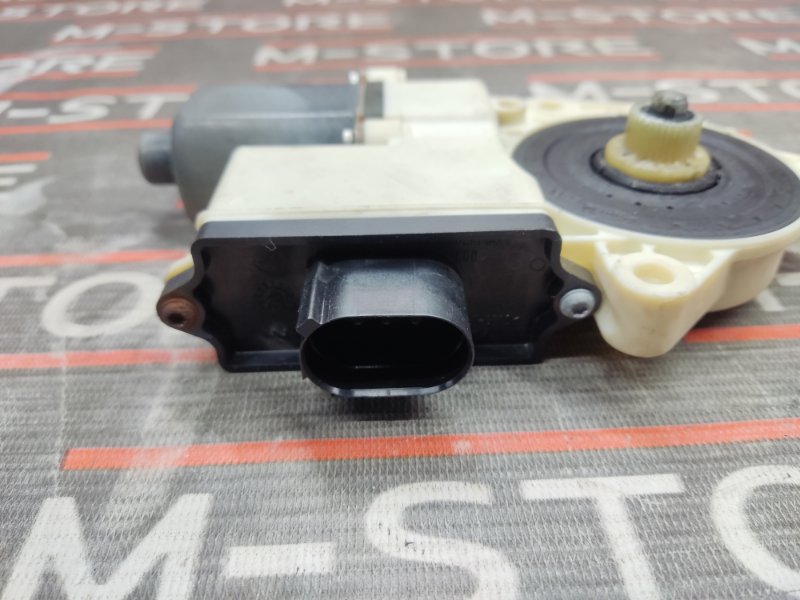 мотор стеклоподъемника, 600 рублей, Красноярск