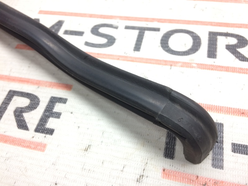 Уплотнитель капота, 190 рублей, Красноярск