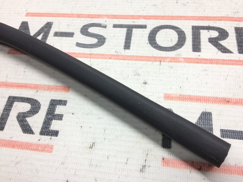 Уплотнитель капота, 190 рублей, Красноярск