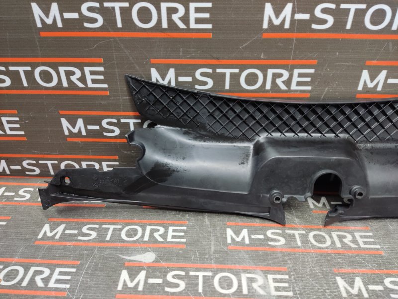 Накладка замка капота, 1500 рублей, Красноярск