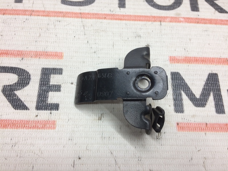 кронштейн, 300 рублей, Красноярск