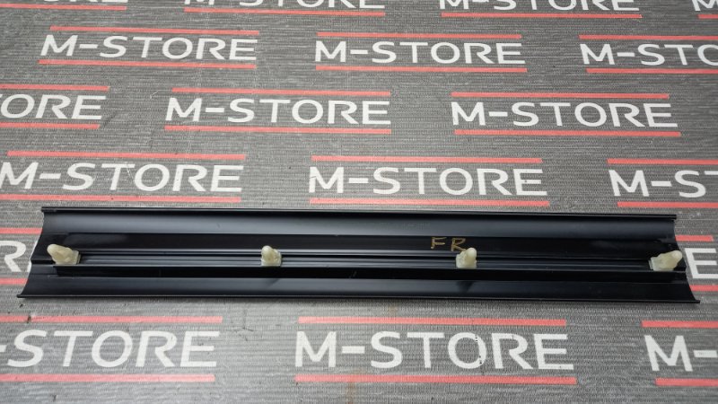 Накладка на порог салона, 500 рублей, Красноярск