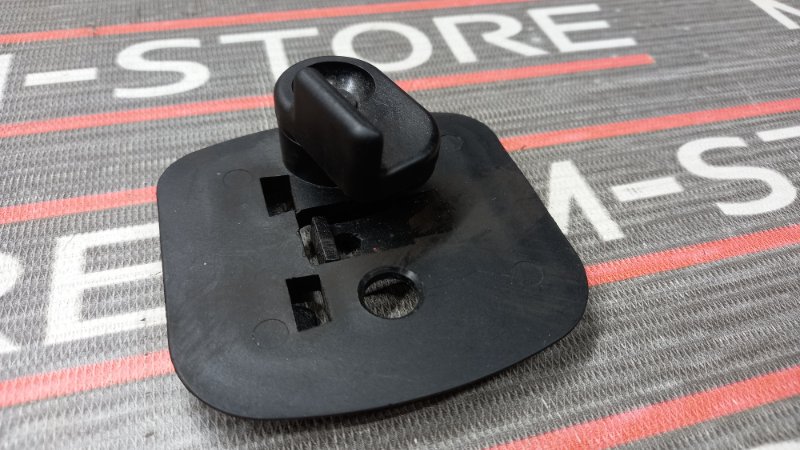 Крепление аварийного знака, 300 рублей, Красноярск