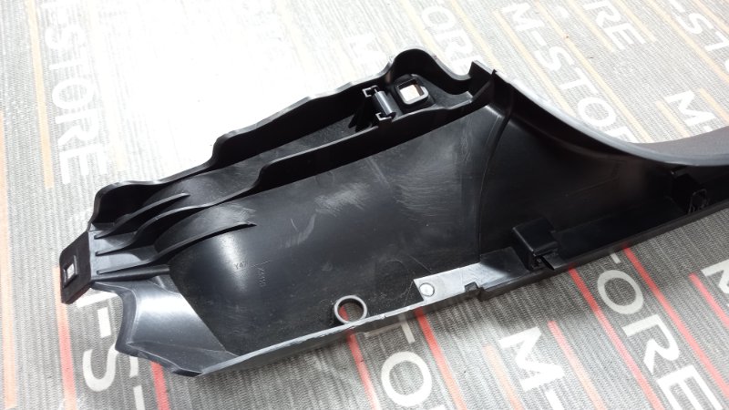 обшивка двери багажника, 980 рублей, Красноярск