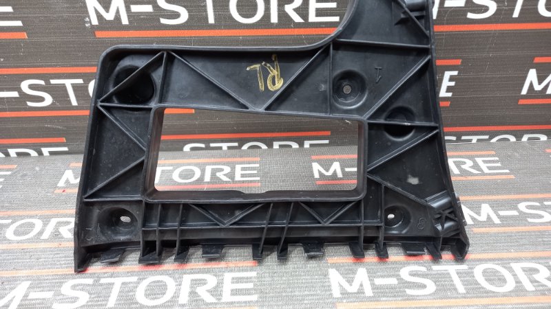 крепление бампера, 500 рублей, Красноярск