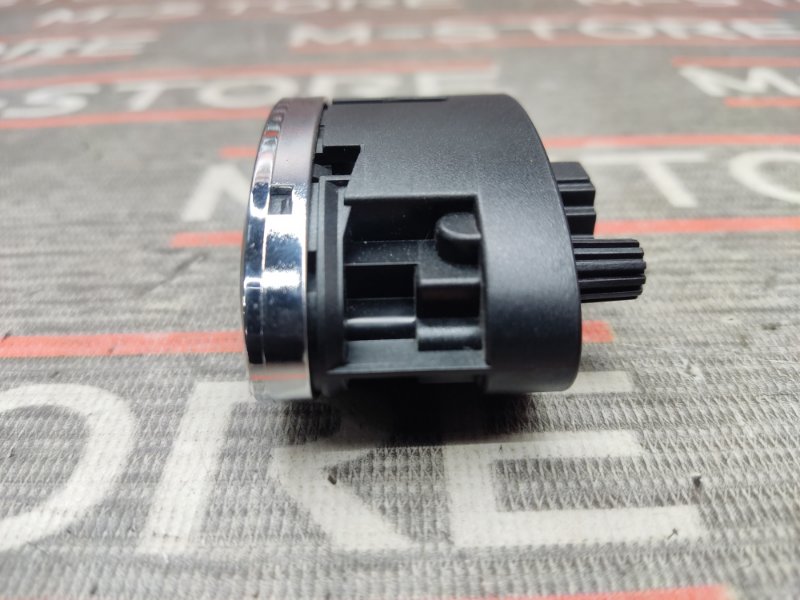 Кнопка открывания багажника, 300 рублей, Красноярск