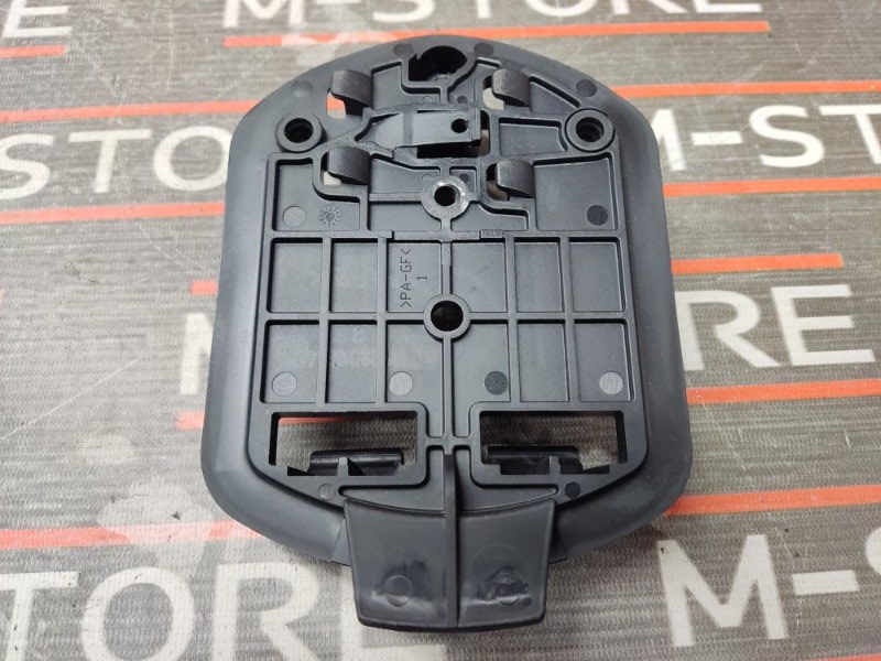 Крепление аварийного знака, 200 рублей, Красноярск