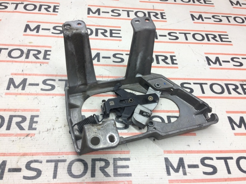 Механизм стояночного тормоза, 300 рублей, Красноярск