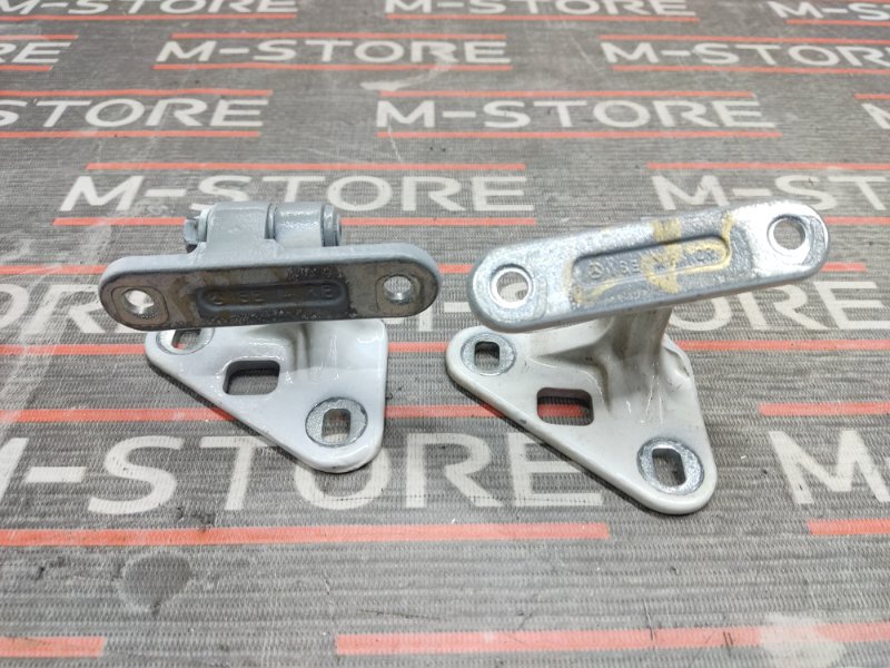 петля двери, 350 рублей, Красноярск