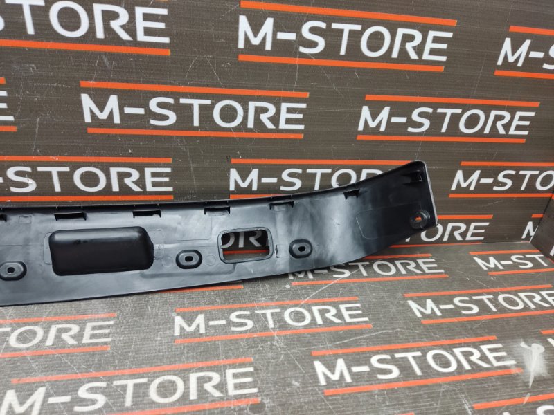 Накладка двери багажника, 540 рублей, Красноярск