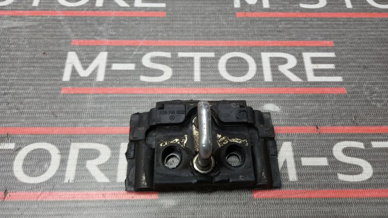 петля замка багажника, 190 рублей, Красноярск